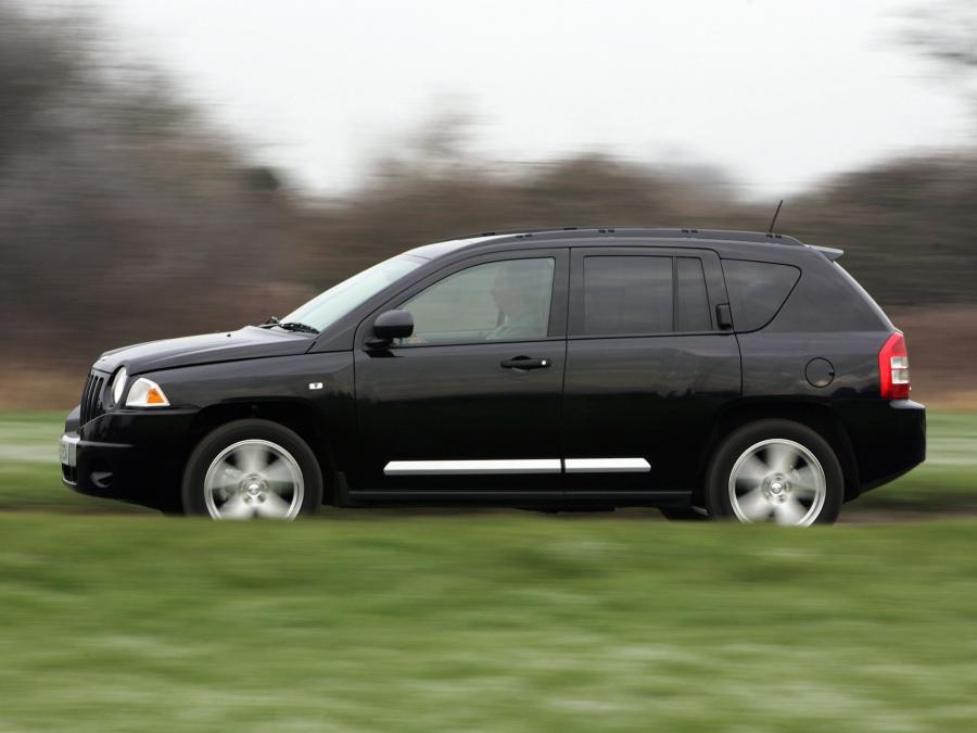  Jeep Compass 2007 года  (UK) (фото 2 из 20)